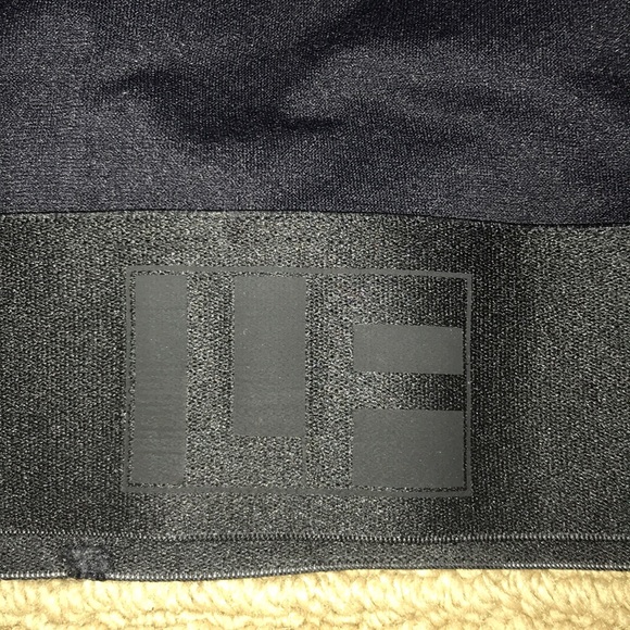 LF SPORTSBRA - Picture 2 of 4